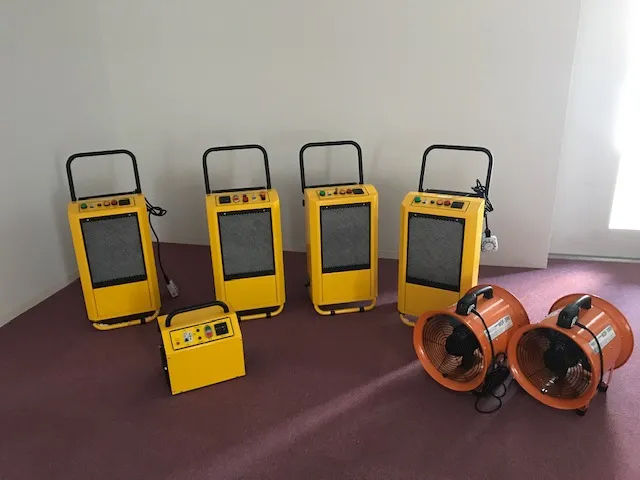 オゾン脱臭機